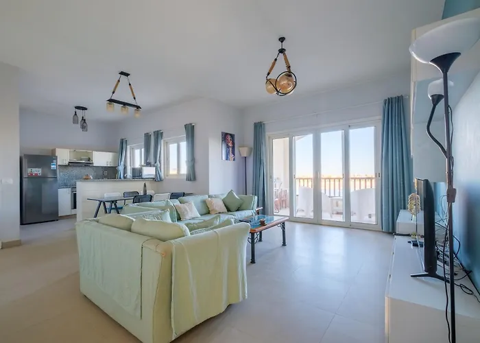 Luxury 3 Bedroom Apt. In El Gouna With Amazing View